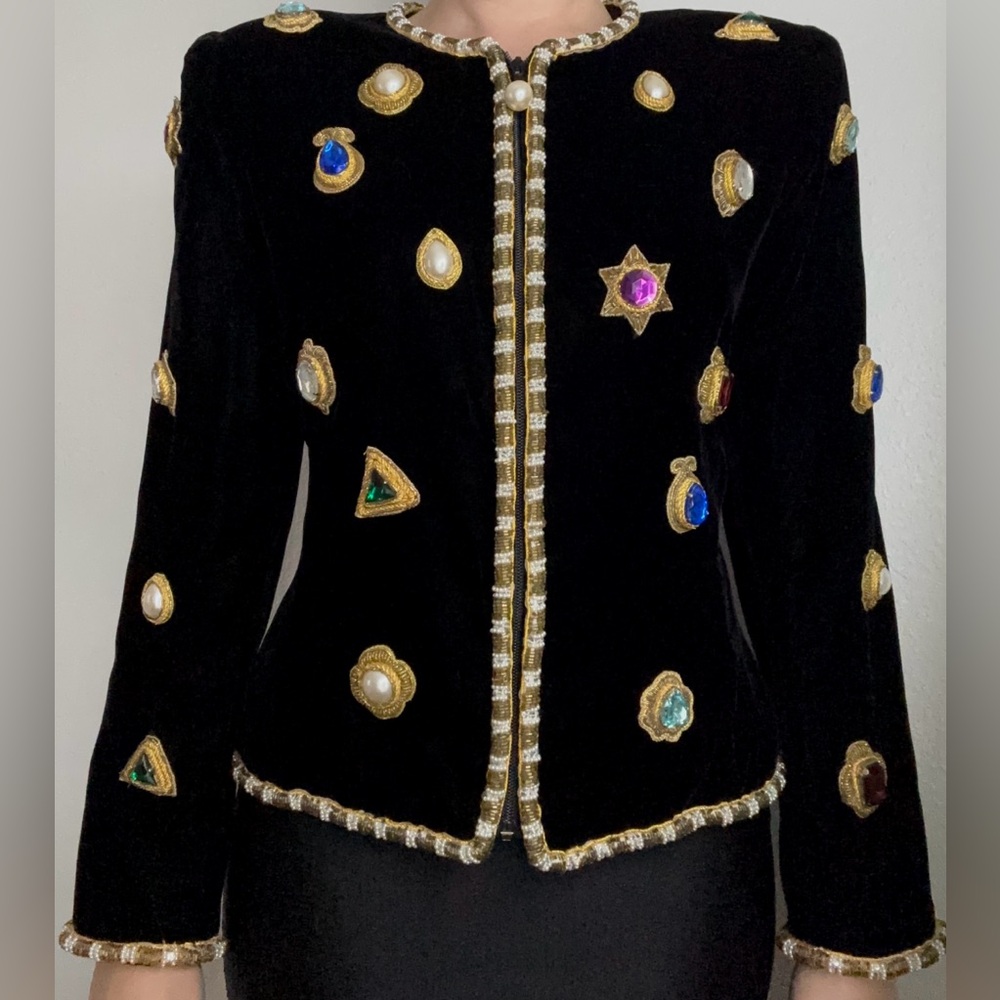Oscar De La Renta RARE VINTAGE Black Velvet Beaded Jacket. RUNWAY. SZ 12
